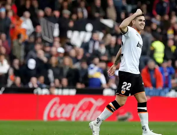 Barcelona, di Permalukan Maxi Gomez di Kandang Valencia