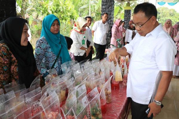 Wali Kota Binjai Muhammad Idaham dan Ketua PKK Lisa Andiani, Sambut Tim Evaluasi Sumut