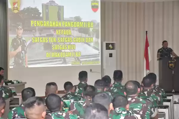 Pangdam I/BB Berikan Pembekalan Pada Personel Apter Kodim wilayah Kodam XVII/Cen, Kodam XVIII/Ksr