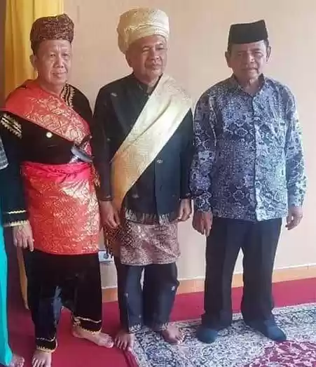 Kerajaan Alam Pagaruyung Terhadap Turunan Pendiri (Negeri) Batubara 