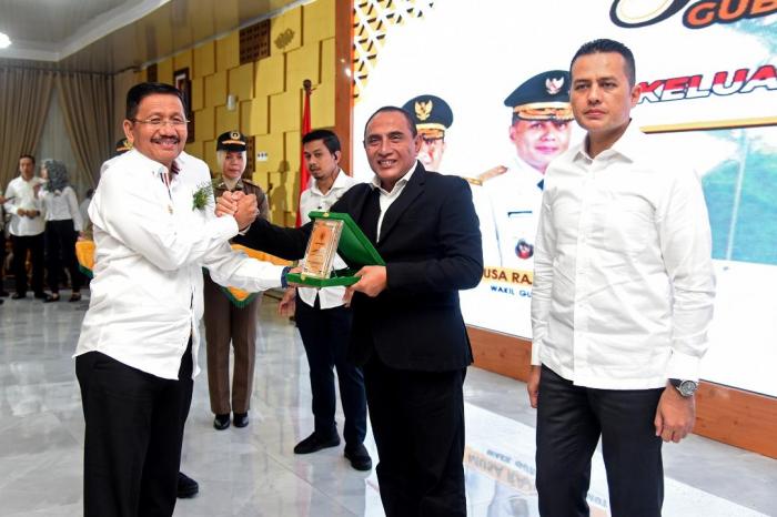 Gubernur: Kehadiran Kalian Dibutuhkan Masyarakat