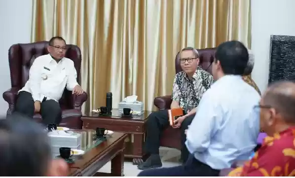 Seluruh Jaringan Kabel di Kota Medan Bakal Dipindahkan Ke Bawah Tanah