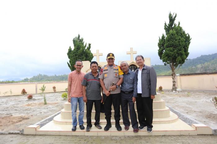 Awali Tahun Baru Kapoldasu Irjen Pol Martuani Silaturahmi Kamtibmas di Taput
