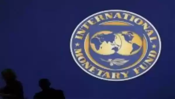 IMF Turunkan Prediksi Ekonomi Dunia Jadi 3,3%