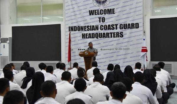 Sikapi Masuknya Kapal China ke Perairan Natuna, Kepala Bakamla RI Beri Arahan Khusus Kepada Jajaran