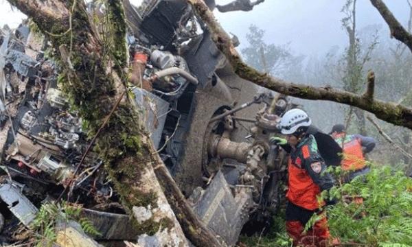 Perwira Tinggi Militer Taiwan Tewas, Saat Mendarat Darurat di Pergunungan