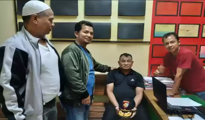 Mangaku Polisi Berpangkat  Jenderal di Tangkap Polisi 