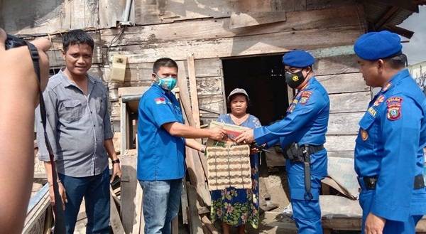 HNSI Medan dan Polairud Bedah Rumah Warga Tak Mampu