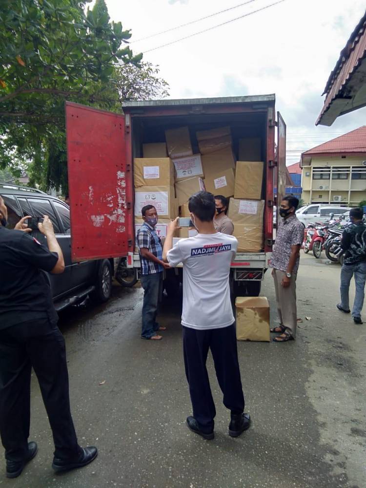 Ringankan Korban Bencana Alam dan Banjir, Polda Jatim Salurkan Bantuan Hingga 1,8 Milyard