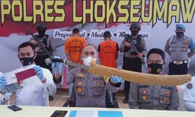 Pria di Aceh, Serang Polisi dengan Samurai