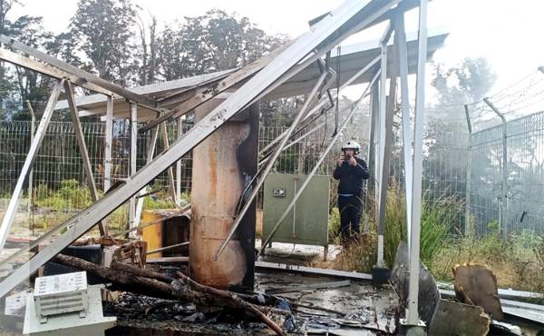 KKB Kembali Berulah, Bakar Dua Pemancar Milik Telkom di Puncak Papua