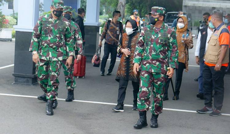 TNI Kirim Prajurit dan Alutsista Bantu Korban Gempa Majene dan Mamuju