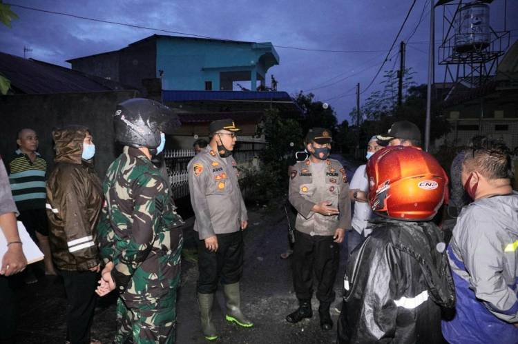 11 Rumah Di Tebingtinggi Di Terjang Puting Beliung