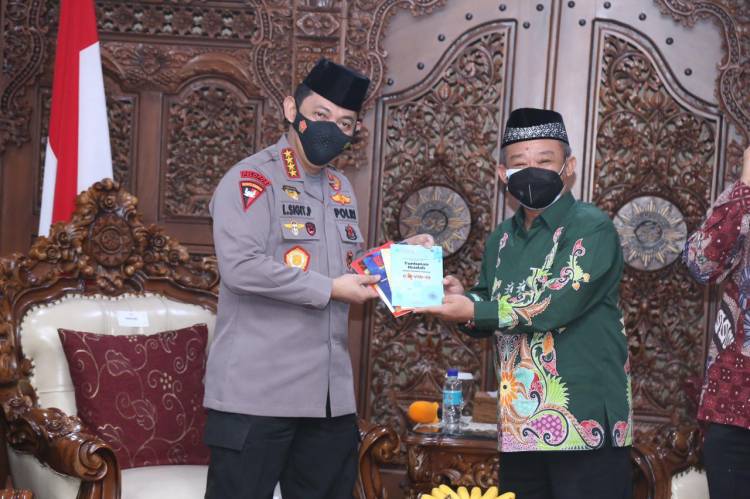 Kapolri Siap Bersinergi, Muhammadiyah Usulkan Slogan "Polisi Sahabat Umat"