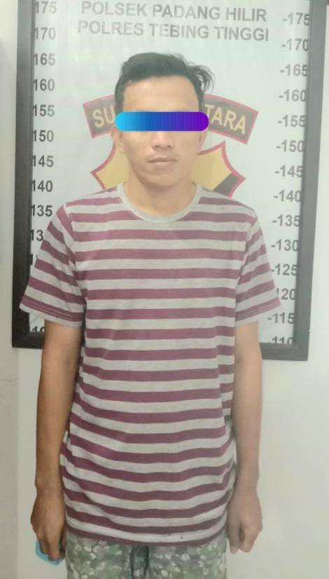 Satu Dari Dua Pembongkar Rumah, Nginap Di Sel