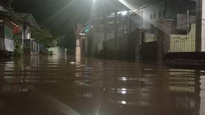 Banjir Lumpur Melanda Mandalika Lombok