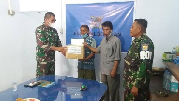 Puskopal TNI AL Belawan Beri Bantuan untuk Mesjid Al-Qobah
