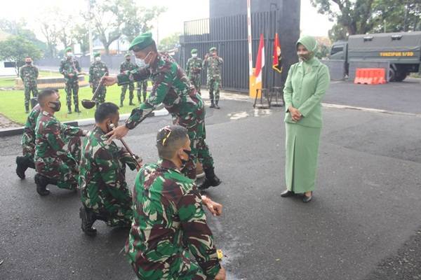 Danyonzipur 1/DD Pimpin Acara Tradisi Corp Personel  Pindah satuan