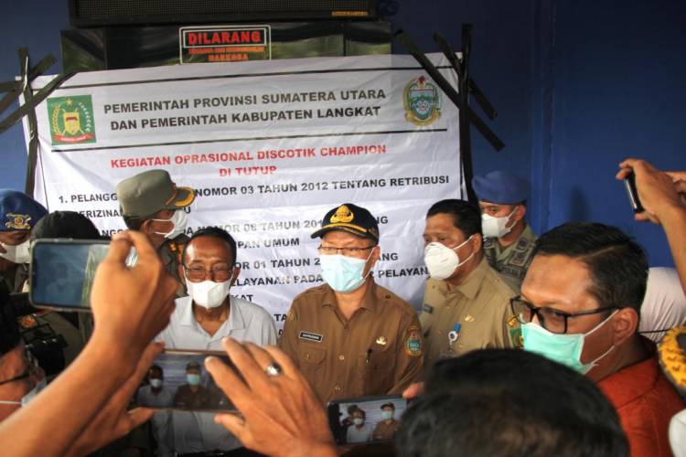 Tim Gabungan Segel Diskotik Champion Blue Star Langkat