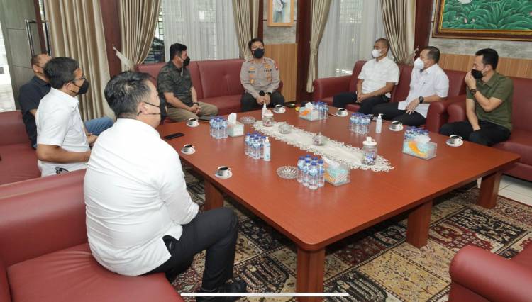 Tingkatkan Sinergitas Untuk Jatim Kondusif, Pertemuan Kapolda Kabinda Jatim