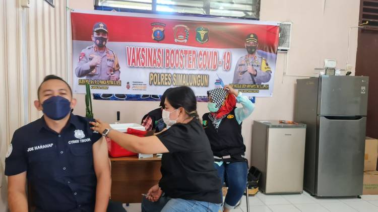 Keluarga Besar Polres Simalungun Sudah Divaksinasi Tahap III