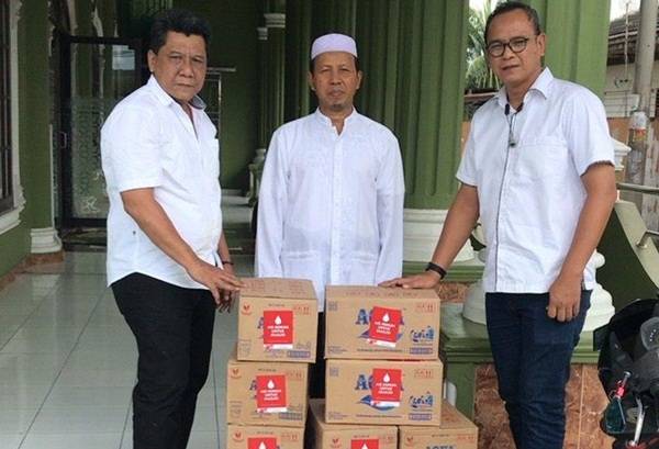 Sedekah Untuk Musafir, Seknas PMP Sumut dan Sedulur Selawase Buat Program Air Minum untuk Masjid
