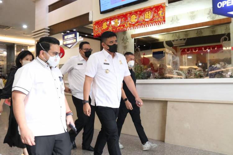 Terima Informasi Warga Negara Inggris Positif Covid-19, Bobby Nasution Langsung Tinjau RS Royal Prima