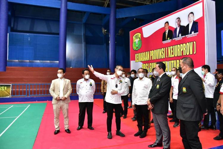 Edy Rahmayadi Dukung Pelatwil Barat PBSI