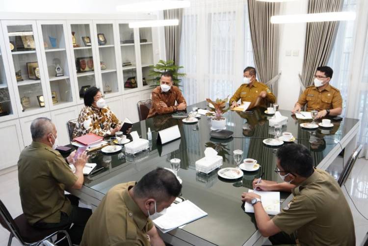 Musa Rajekshah Temui Menteri LHK, Wagubsu Minta Dukungan Kembangkan Bukit Lawang - Tangkahan dan Buka Jalur Alternatif Karo