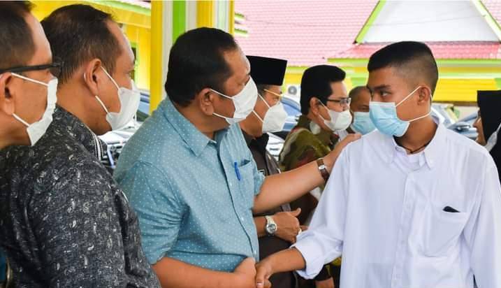 Walikota Lepas Para Peserta Pelatihan (BBPLK) Untuk Bertolak Ke Bekasi