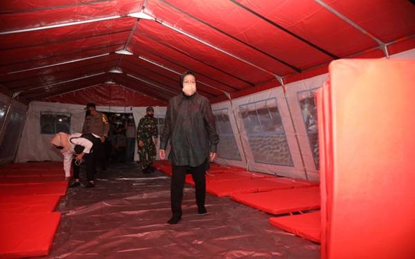 Mensos Kunjungi Korban Banjir di Padang Lawas, Pastikan Kebutuhan Dasar Terpenuhi