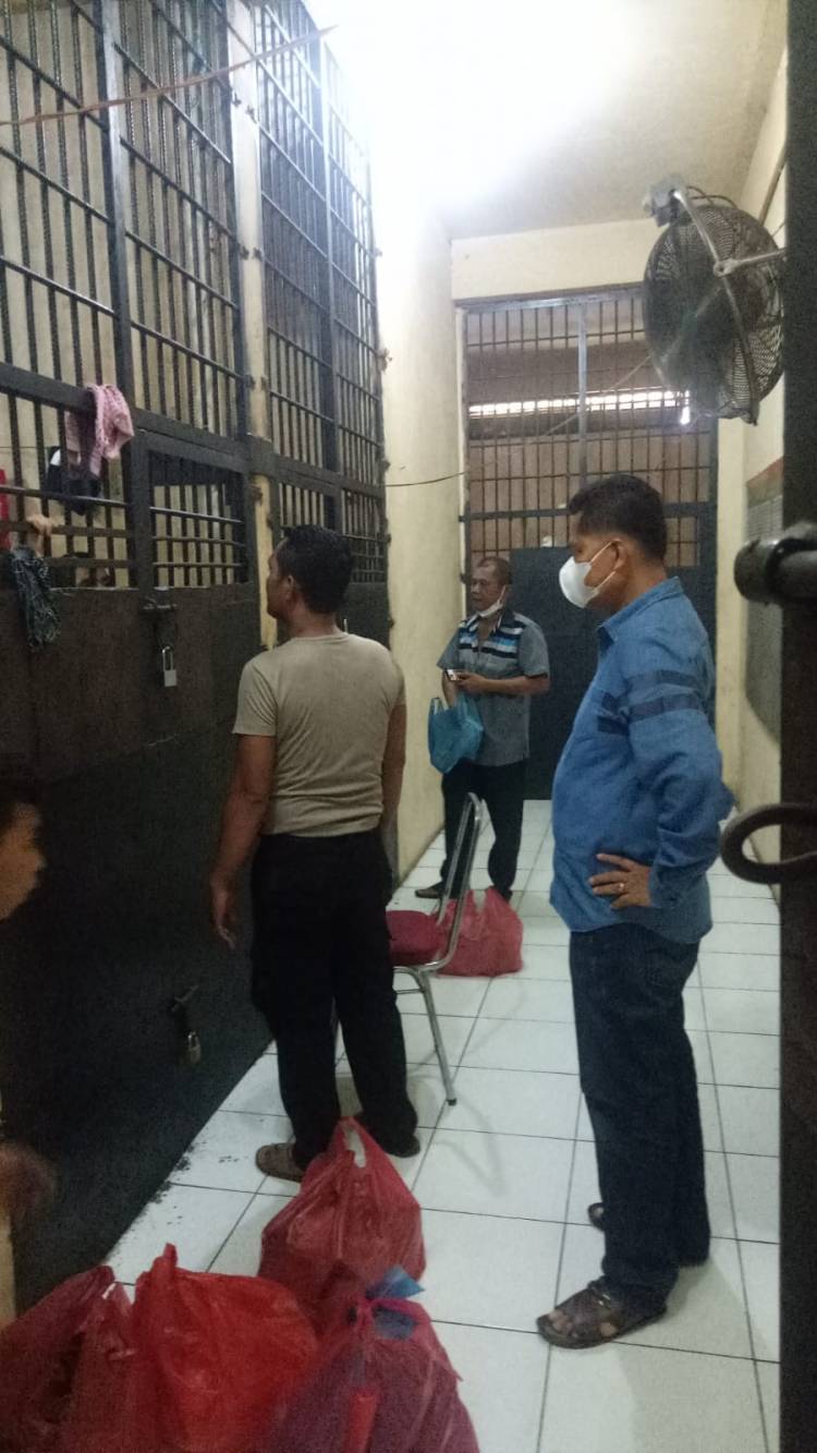 Tahanan Polsek Patumbak dapat Makan Tambahan