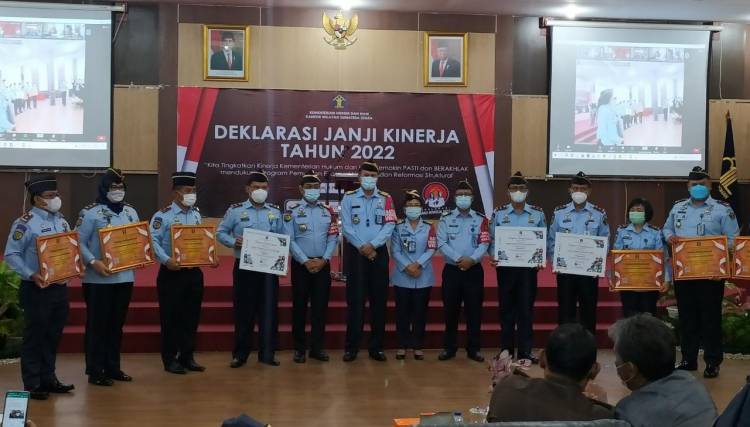 Kembali Torehkan Prestasi, Imigrasi Sibolga Kanwil Kemenkumham Sumut Raih Penghargaan Terbaik Publikasi Kehumasan