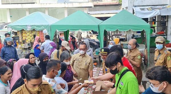 Pemko Medan Kembali Menggelar Operasi Pasar Murah Minyak Goreng Rp 14 Ribu