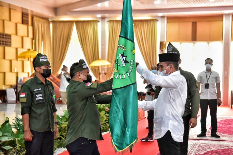 Gubernur Sumut Ajak Pemuda Tabagsel Jaga Potensi Alam