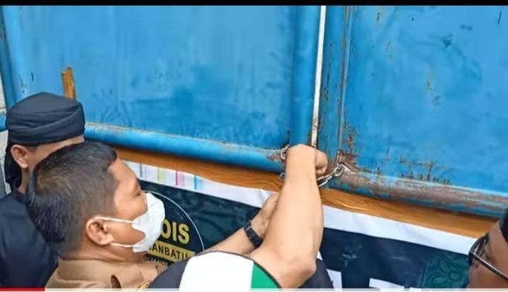 Pemkab Labuhanbatu Gembok Diskotik Hanstsion