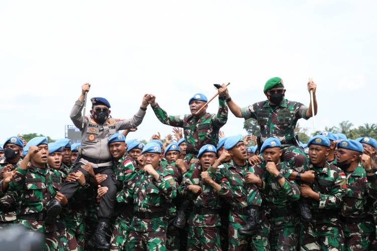 Pemberangkatan Satgas Batalyon Gerak Cepat (BGC) TNI Konga XXXIX-D Yonif Mekanis 121/MK,