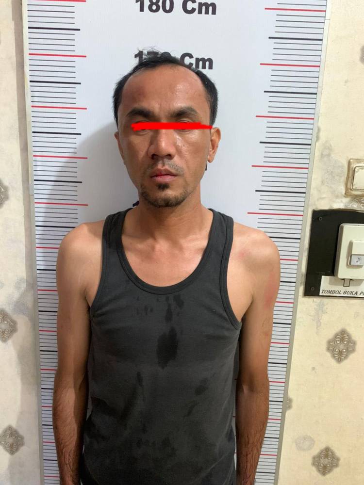 Sulitnya Perekonomian Pria ini Gelap Mata dan Curi Kotak Infak