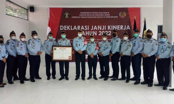 Empat Kalapas Teken Perjanjian Kerja Tahun 2022