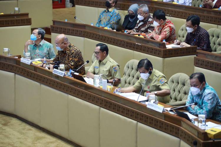 Pemerintah-DPR-Penyelenggara Sepakati Jadwal Pemilu Serentak