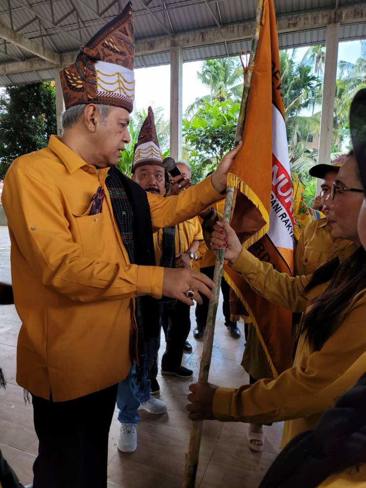 Kodrat Shah Lantik Pengurus Partai Hanura Bangun Purba
