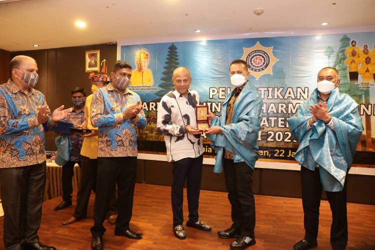 Musa Rajekshah Harapkan Pengurus Baru  PHDI Sumut Jaga Kekompakan dan Kerukunan