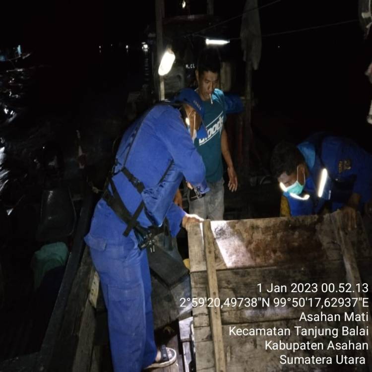 Cegah Narkoba dan PMI Ilegal, Satpolair Polres Tanjungbalai Lakukan Patroli