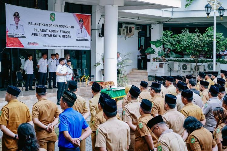 Bobby Nasution Kembali Lantik 225 Pejabat Administrasi, Administrator dan Pengawas di lingkungan Pemko Medan