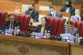 Kenapa Pemerintah dan DPR Memperdebatkan Masalah power wheeling...?