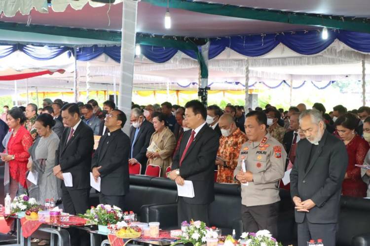 Kapolda Sumut Hadiri Acara Syukuran Awal Tahun bersama Menteri Koordinator Maritim Dan Investasi di Kabupaten Tapanuli Utara