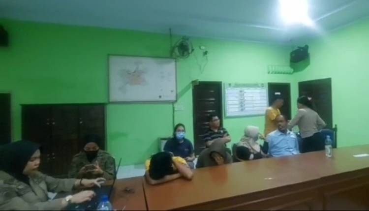 Lima Pasangan Bukan Suami Istri Terjaring Sat Pol PP