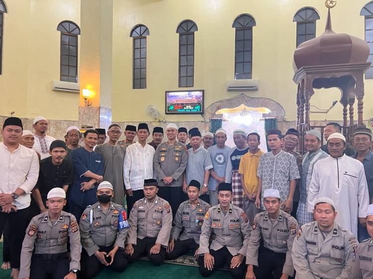 Kembali Wakapolda Sumut Melakukan Safari Ibadah Subuh di Masjid Khalid Ibnul Wahid