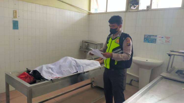 Tiga Kenderaan Adu Kuat, Satu Pengedara Tewas