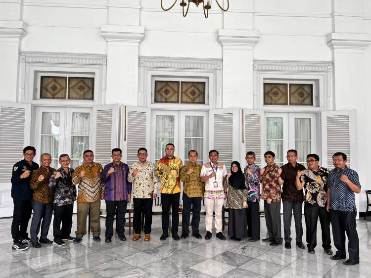 Pemkab Sijunjung Teken MoU dengan Pemprov Jabar, Ini Pesan Kang Emil